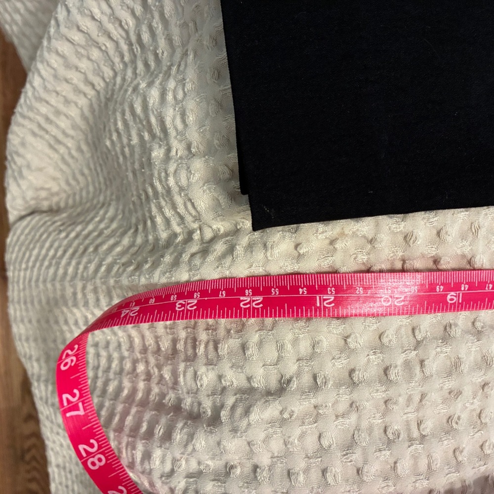 Chico's So Slimming Capri Pants XS black stretch pull-on resort coastal - Picture 9 of 9